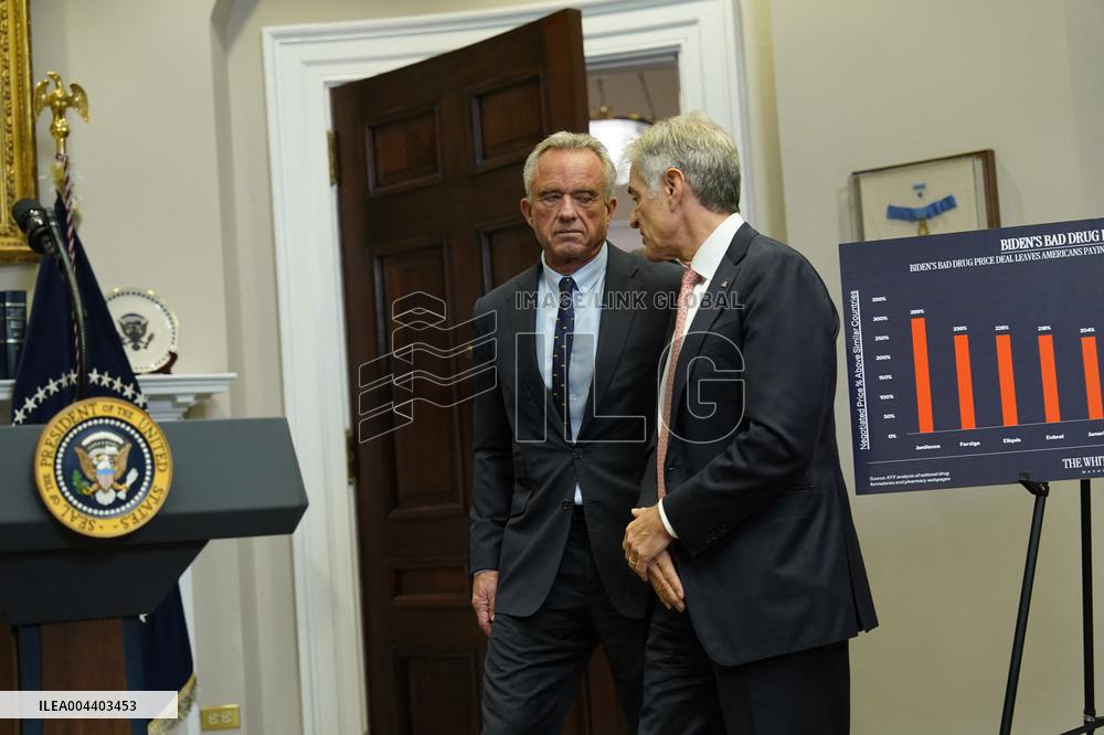 Trump Signs an Executive Order Lowering Prescription Drug Costs