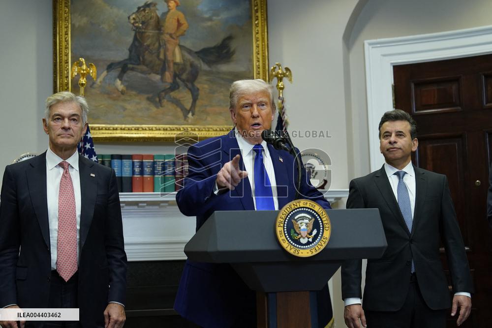 Trump Signs an Executive Order Lowering Prescription Drug Costs