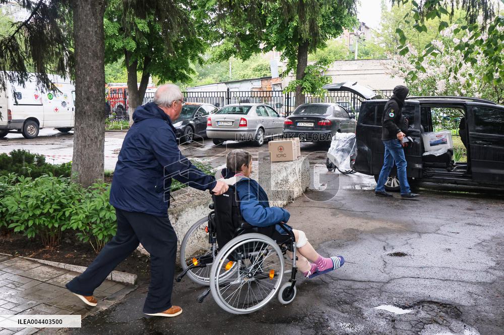 Evacuation transit centre in Kharkiv