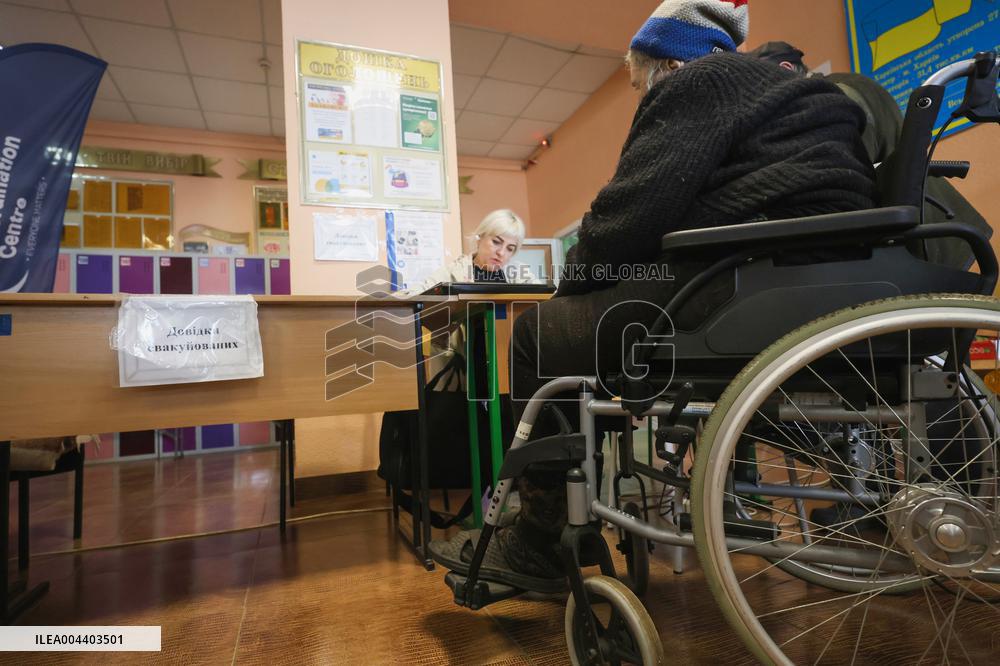 Evacuation transit centre in Kharkiv