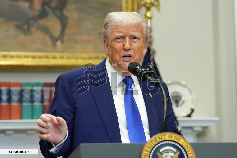 Trump Signs an Executive Order Lowering Prescription Drug Costs