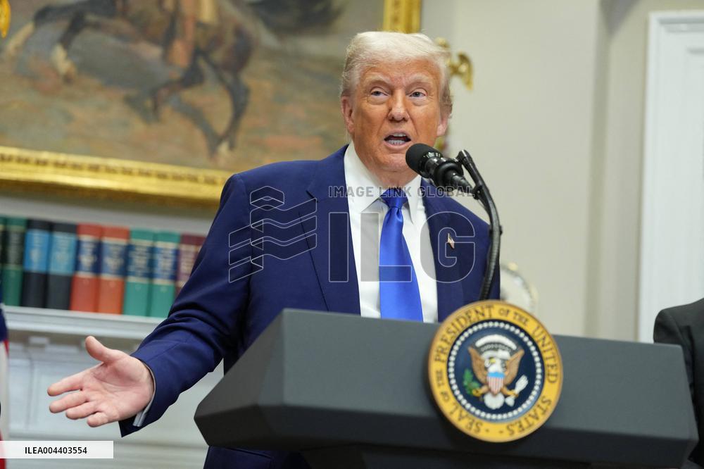 Trump Signs an Executive Order Lowering Prescription Drug Costs