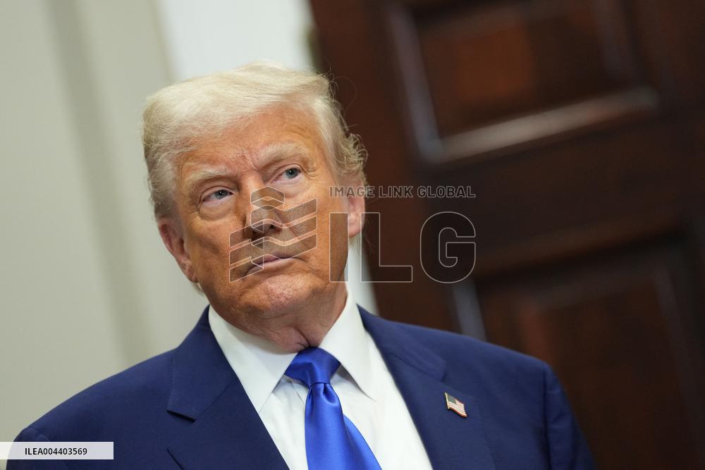 Trump Signs an Executive Order Lowering Prescription Drug Costs