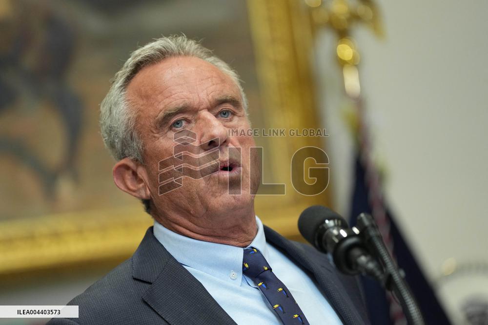 Trump Signs an Executive Order Lowering Prescription Drug Costs