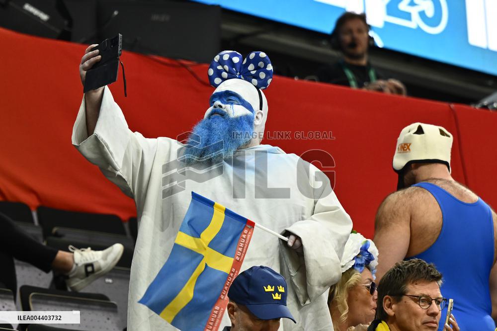 ICE HOCKEY WC FINLAND-SWEDEN