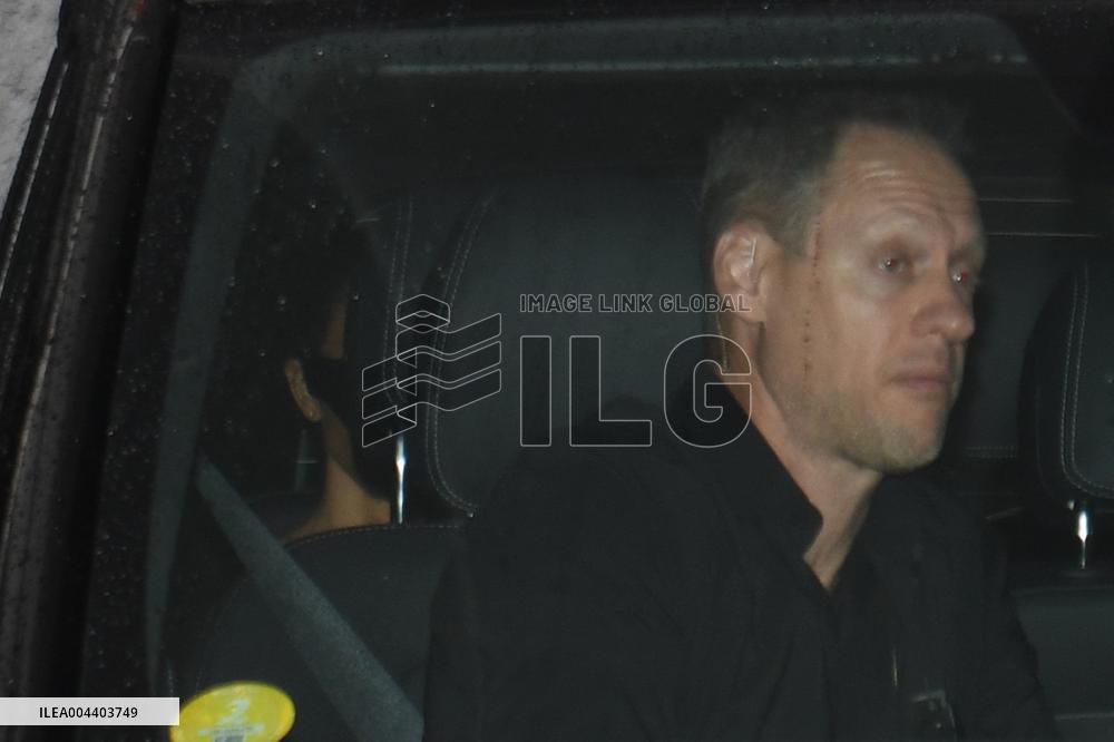 Kim Kardashian Arrives At Ritz Hotel in Paris