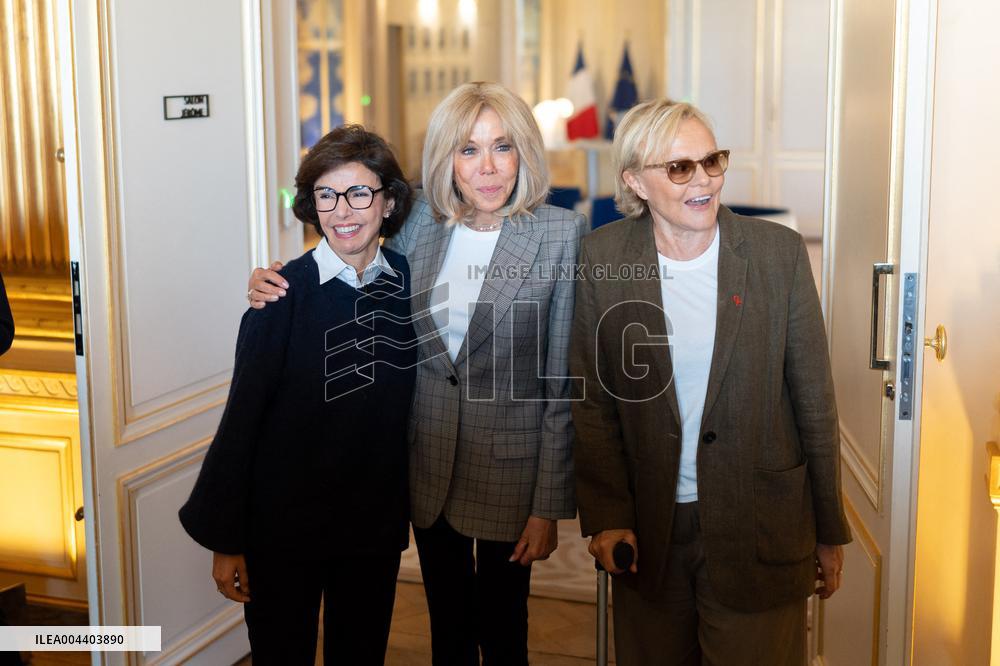 Line Renaud donates her archives to the State - Paris AJ