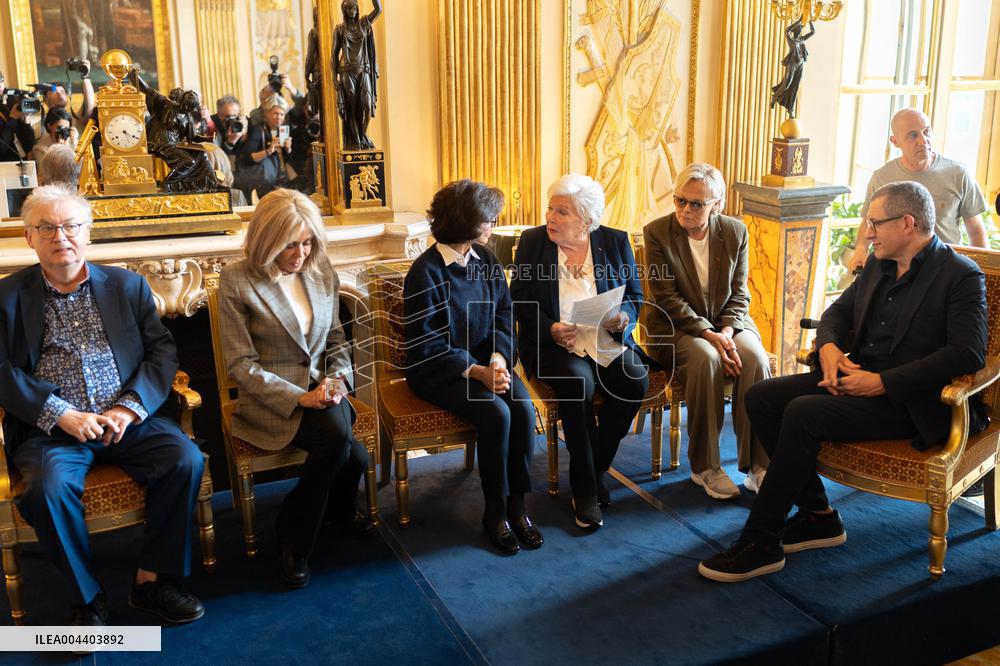 Line Renaud donates her archives to the State - Paris AJ