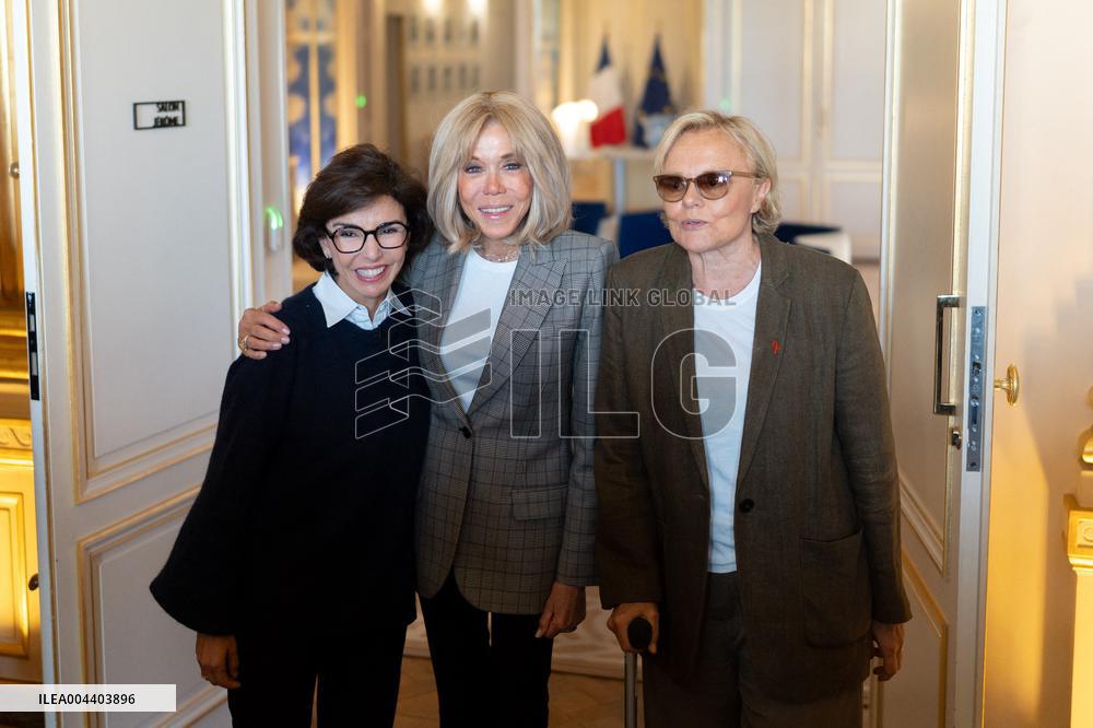 Line Renaud donates her archives to the State - Paris AJ