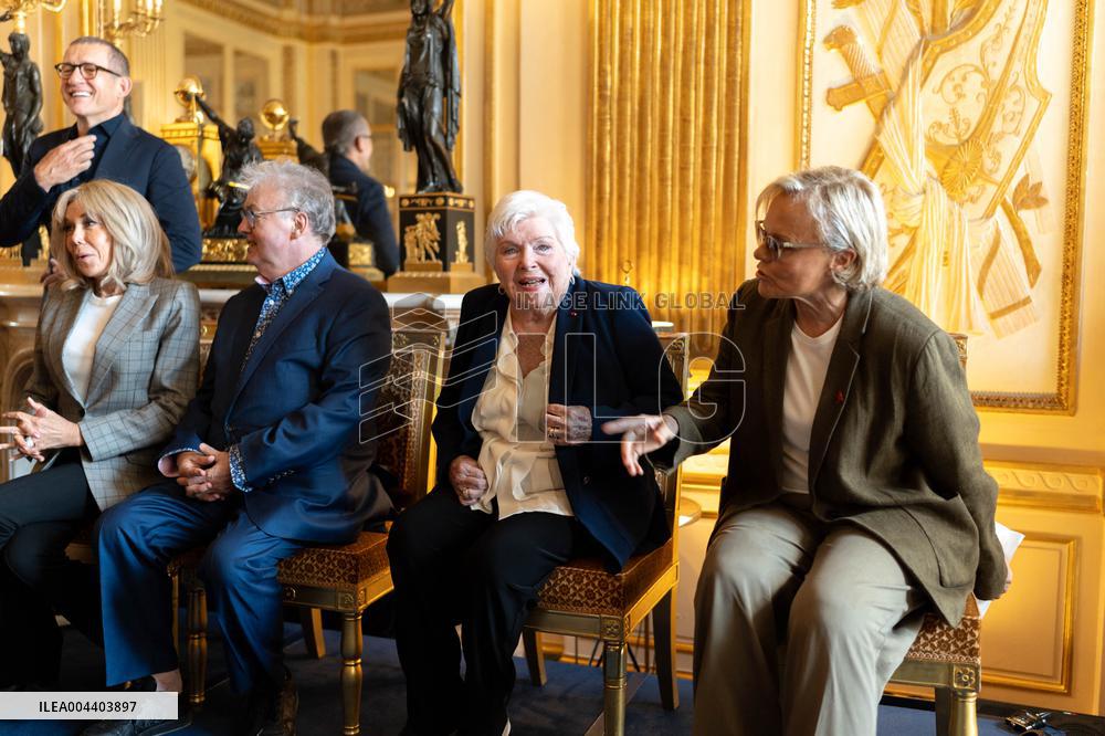 Line Renaud donates her archives to the State - Paris AJ