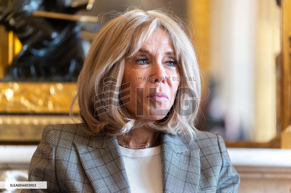 Line Renaud donates her archives to the State - Paris AJ