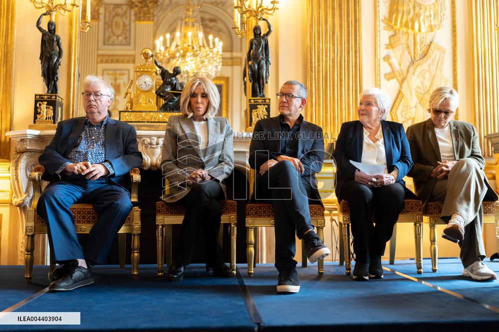 Line Renaud donates her archives to the State - Paris AJ