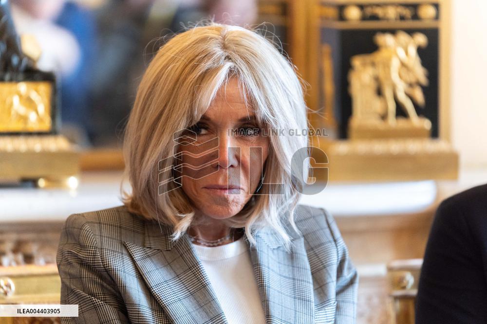 Line Renaud donates her archives to the State - Paris AJ