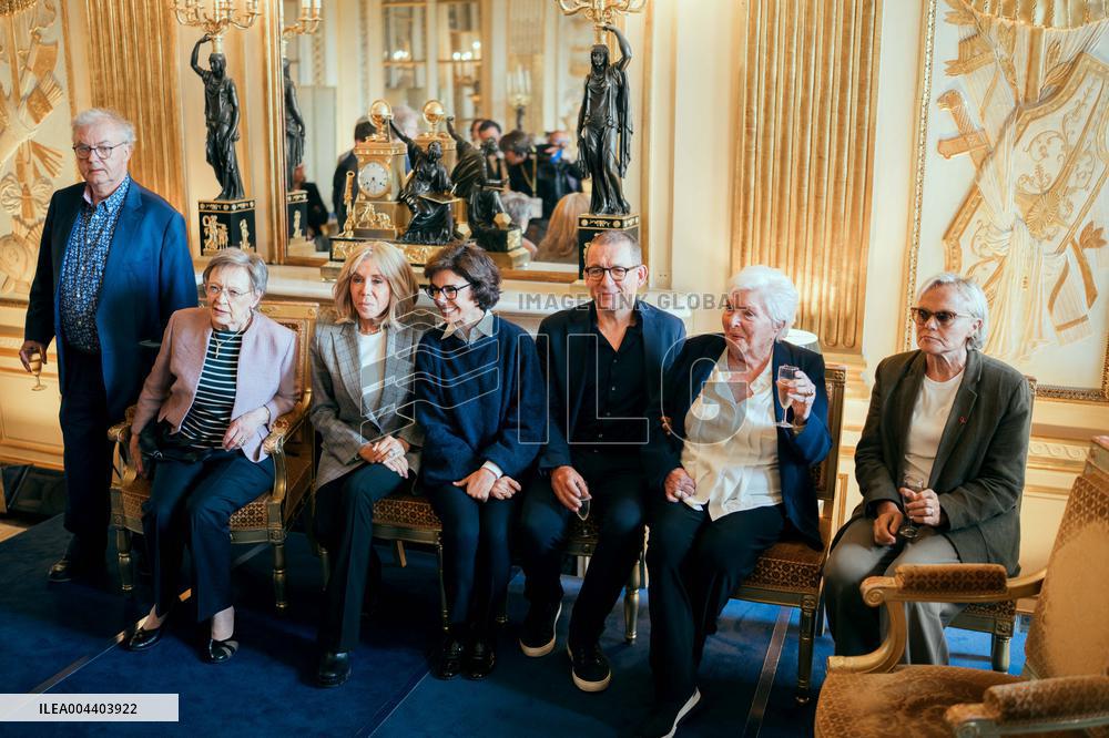 Line Renaud donates her archives to the State - Paris AJ