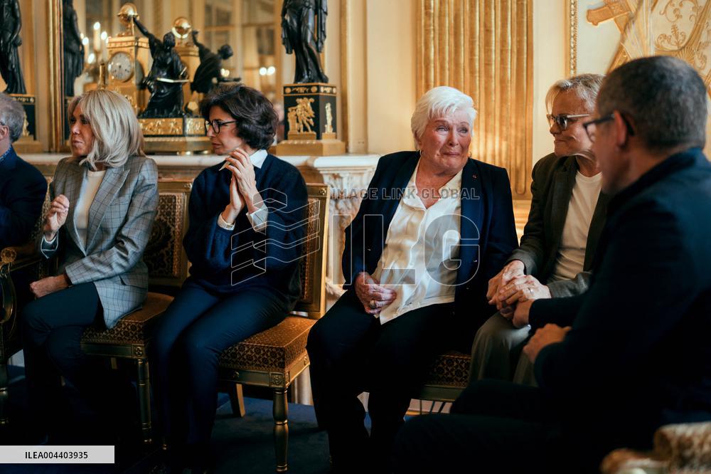 Line Renaud donates her archives to the State - Paris AJ