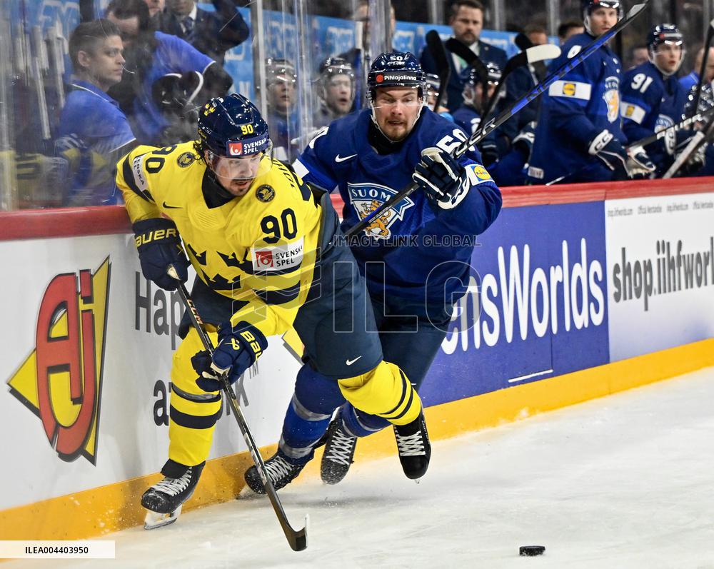 ICE HOCKEY WC FINLAND-SWEDEN