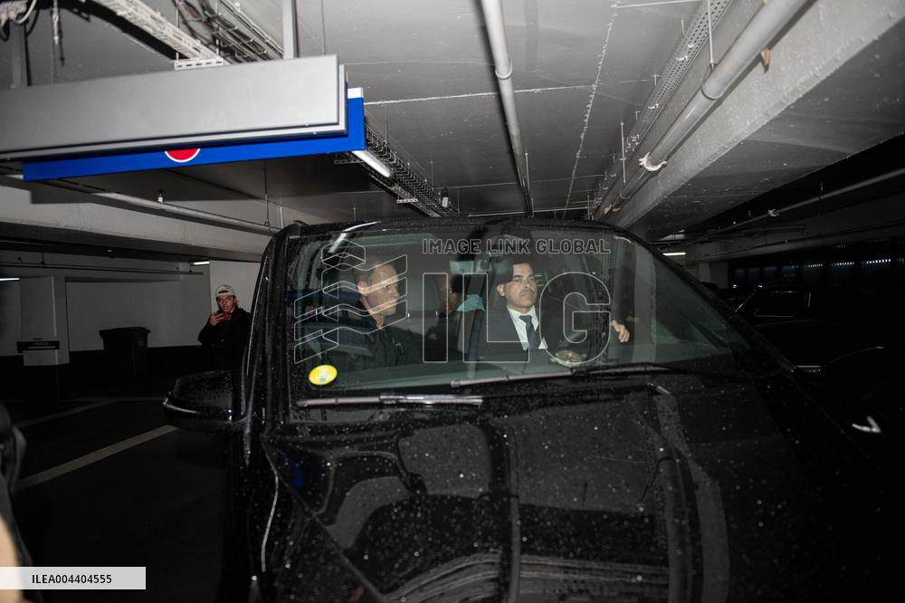 Convoy Carrying Kim Kardashian Arrives At The Ritz - Paris