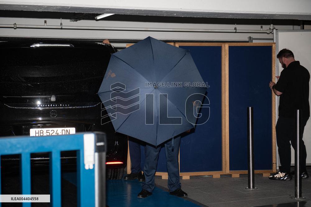 Convoy Carrying Kim Kardashian Arrives At The Ritz - Paris