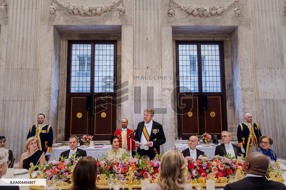 Royal Dinner for Diplomatic Corps in Amsterdam