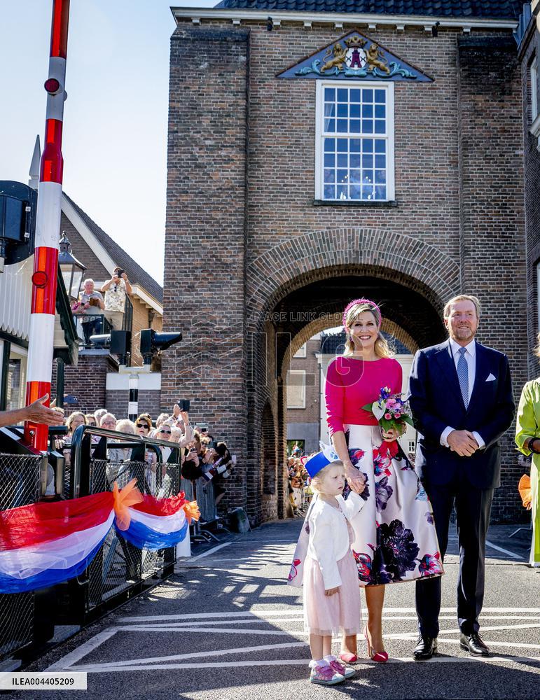 Royal Couple's Regional Visit - Netherlands