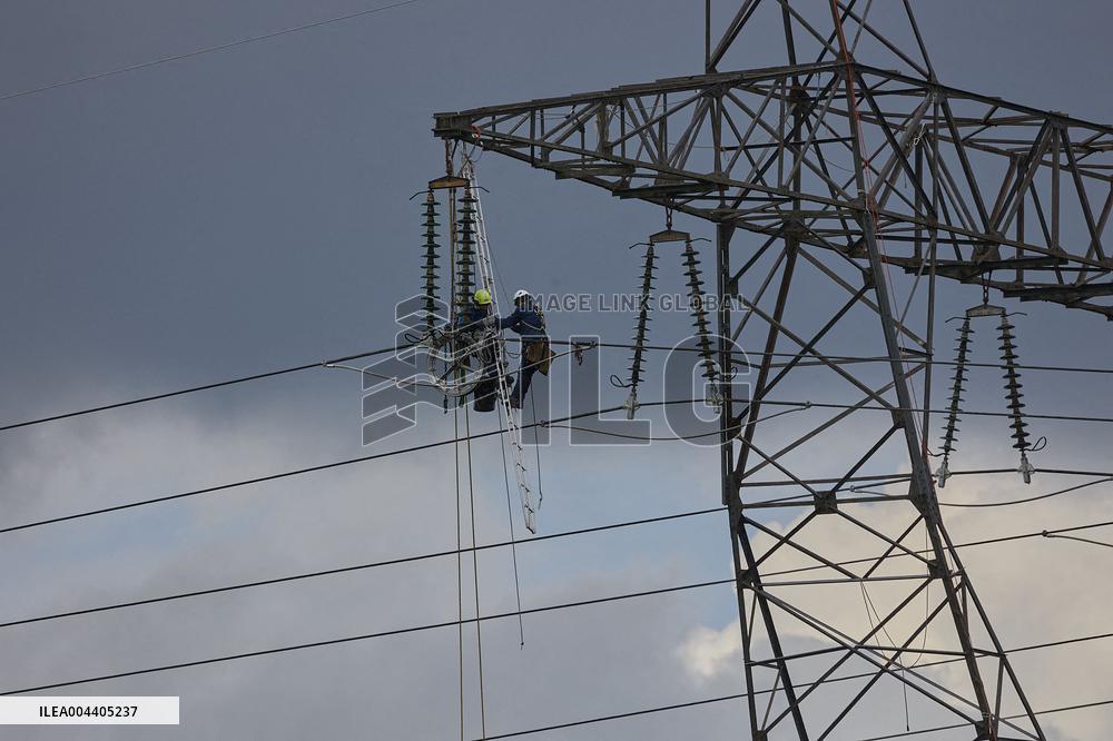High-Voltage Line Installed for Data4 Data Center - Marcoussis
