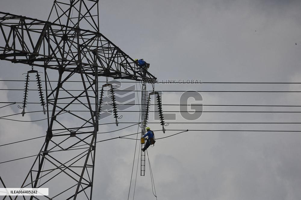 High-Voltage Line Installed for Data4 Data Center - Marcoussis
