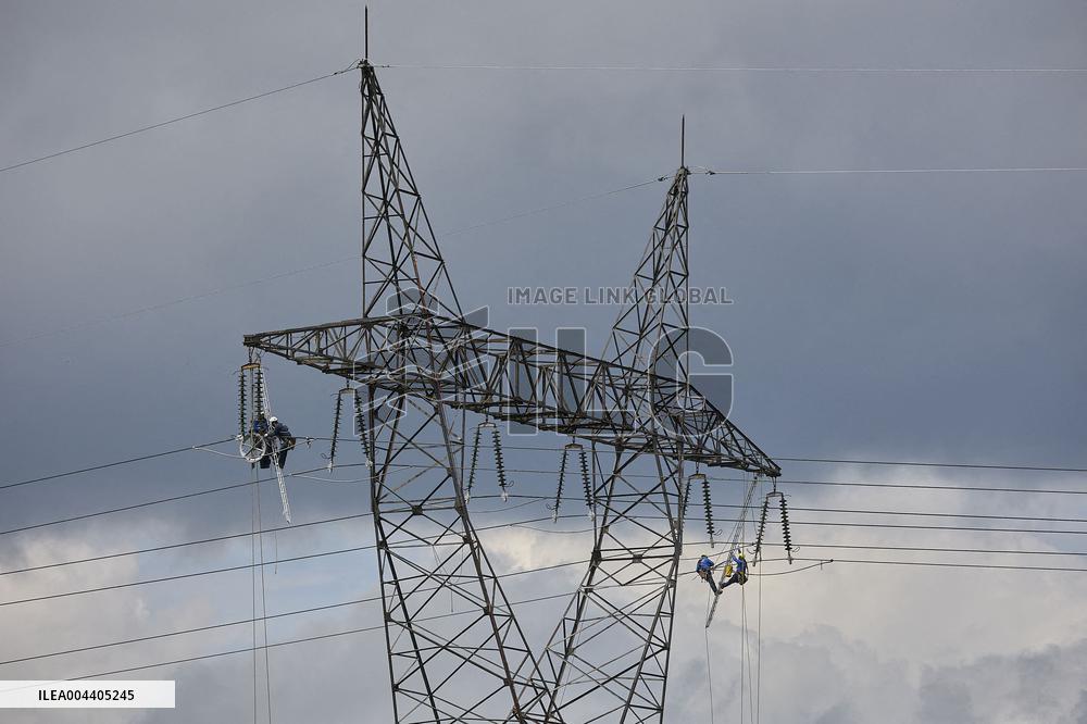 High-Voltage Line Installed for Data4 Data Center - Marcoussis
