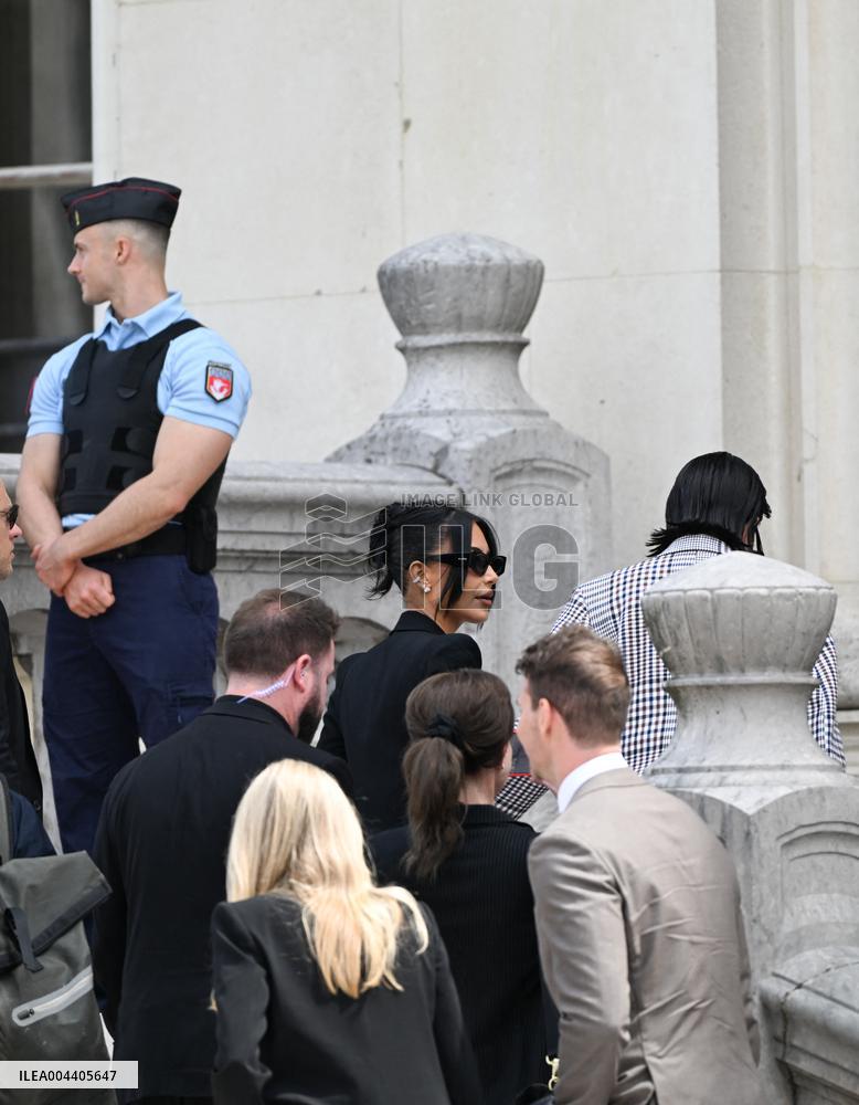 Kim Kardashian Arrives at Paris Courthouse for Robbery Trial Testimony