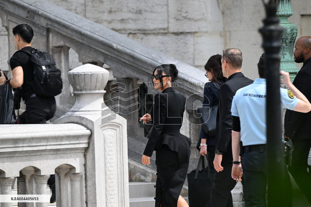 Kim Kardashian Arrives at Paris Courthouse for Robbery Trial Testimony