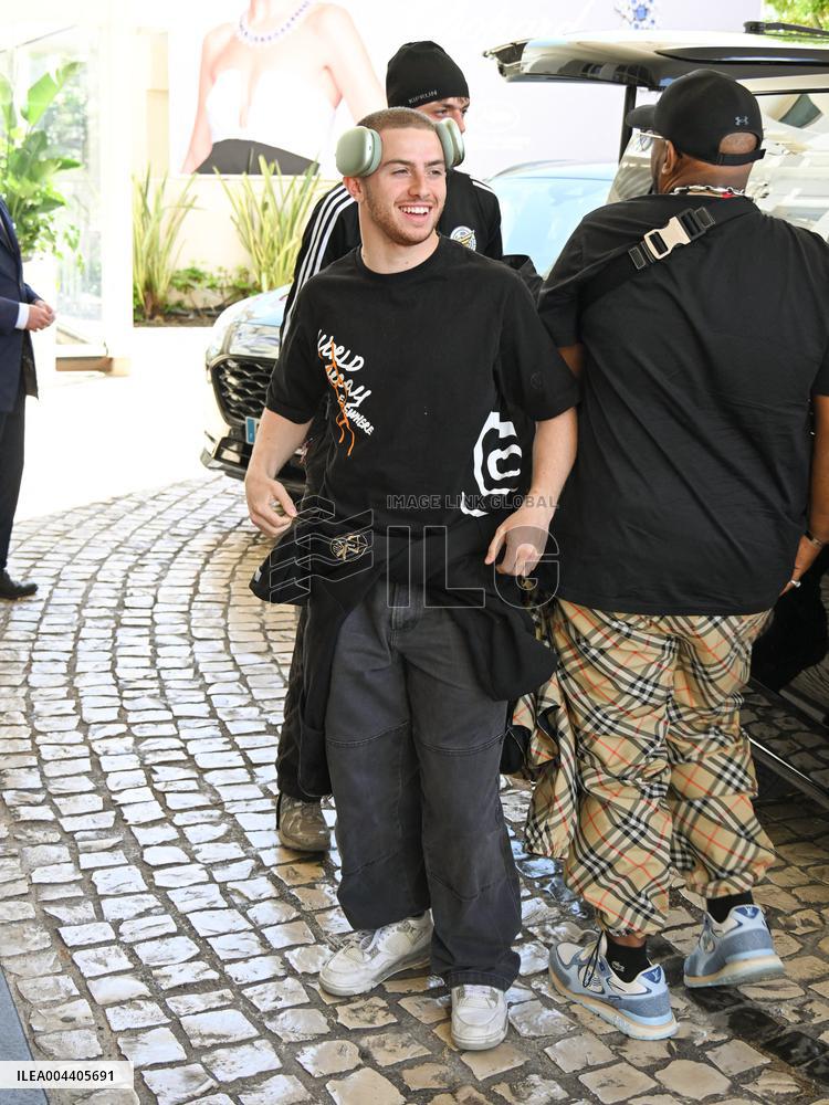 Michou Arrives at Hotel Martinez - Cannes