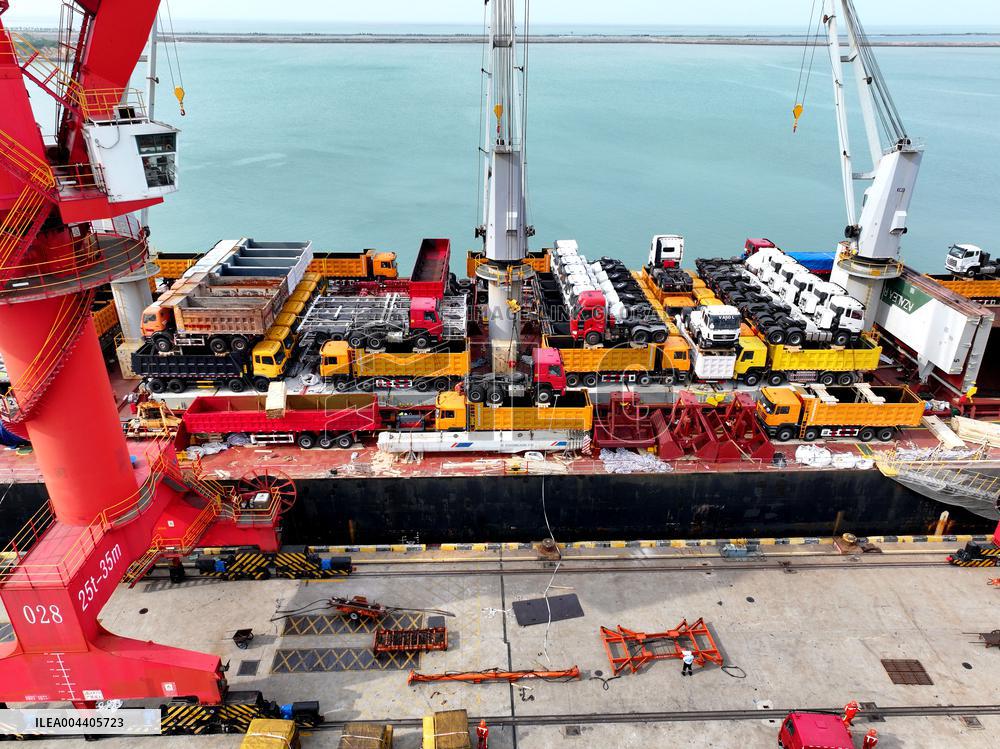 Chinese Construction Cachinery Export