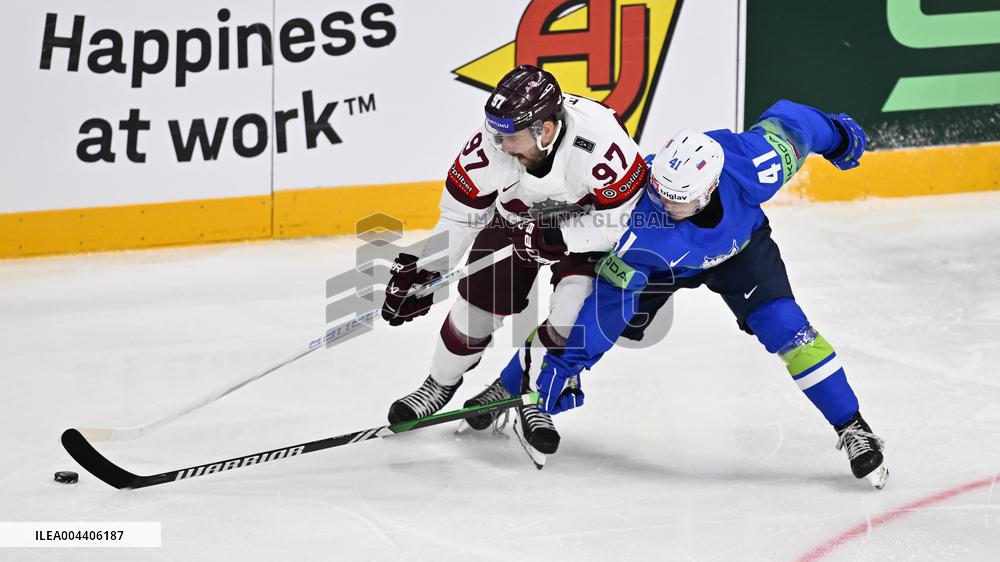 ICE HOCKEY WC SLOVENIA-LATVIA