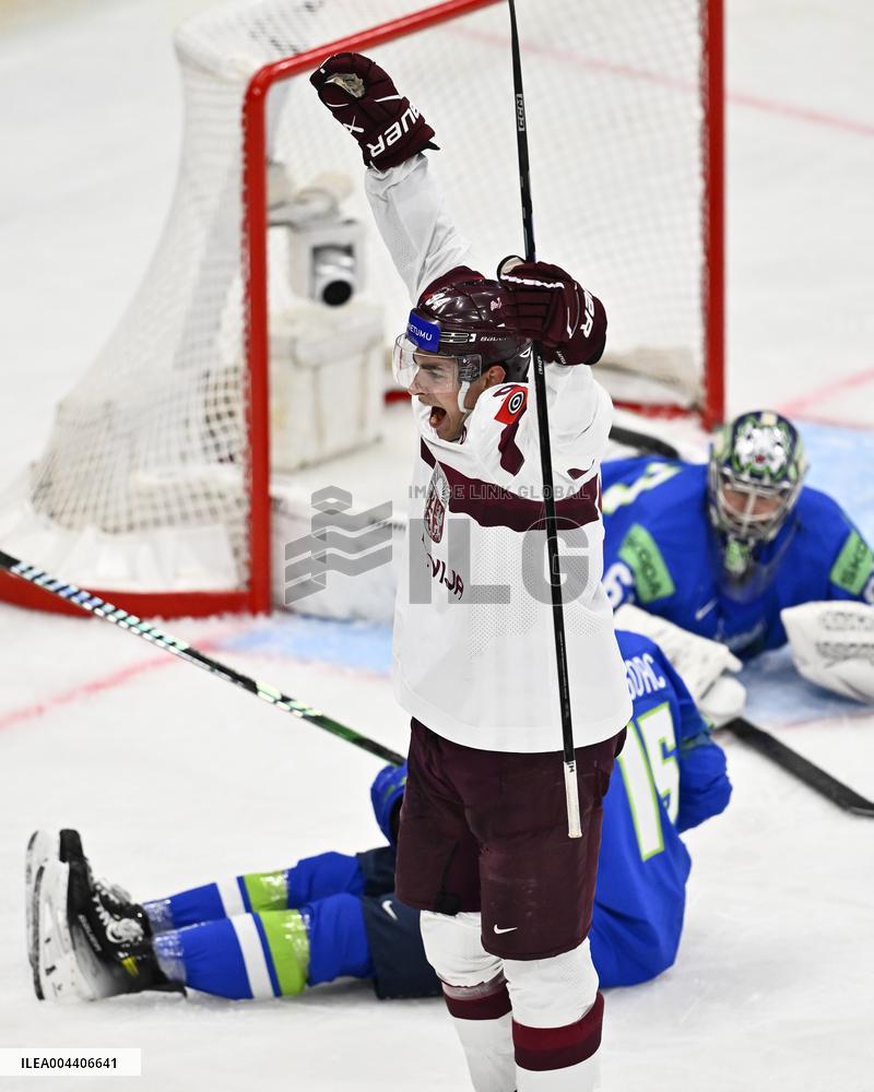 ICE HOCKEY WC SLOVENIA-LATVIA