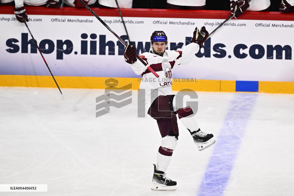 ICE HOCKEY WC SLOVENIA-LATVIA