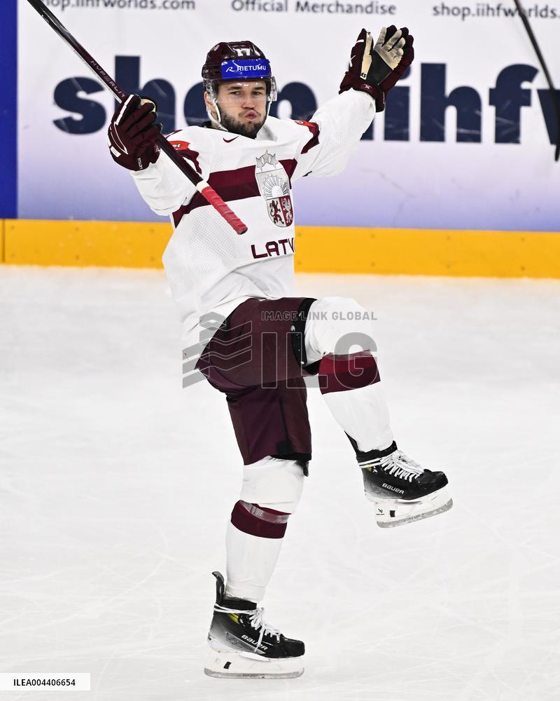 ICE HOCKEY WC SLOVENIA-LATVIA