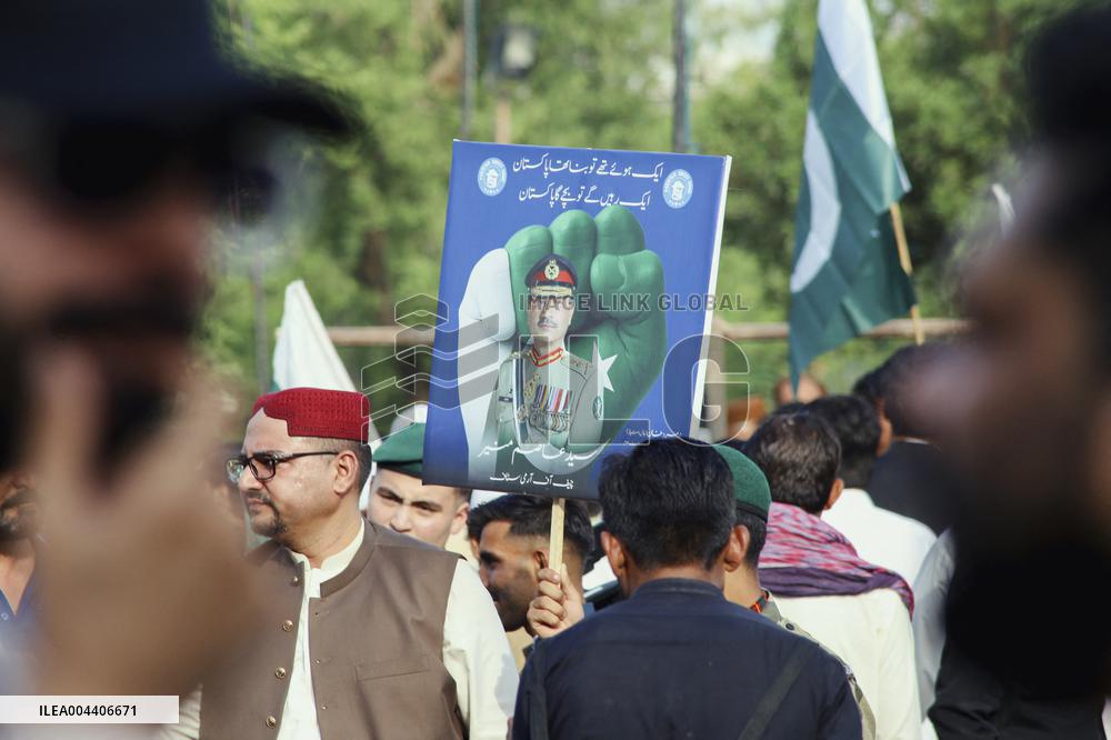 Citizens Join Gratitude Celebration - Pakistan