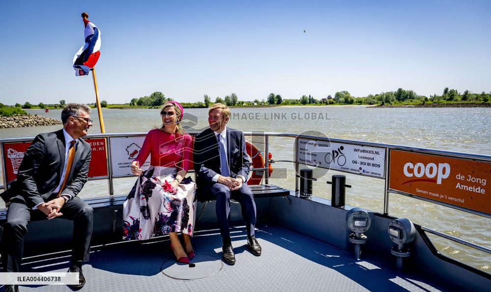 Royal Couple's Regional Visit - Netherlands