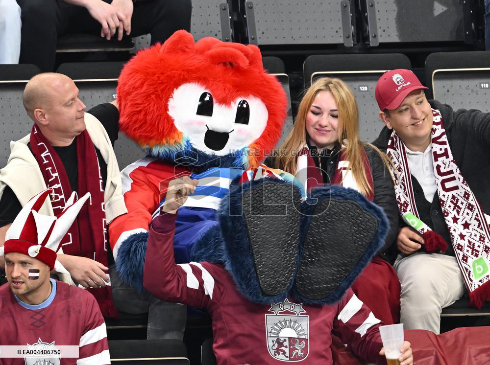 ICE HOCKEY WC SLOVENIA-LATVIA