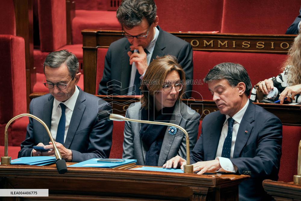 Questions to the government at the National Assembly - Paris AJ