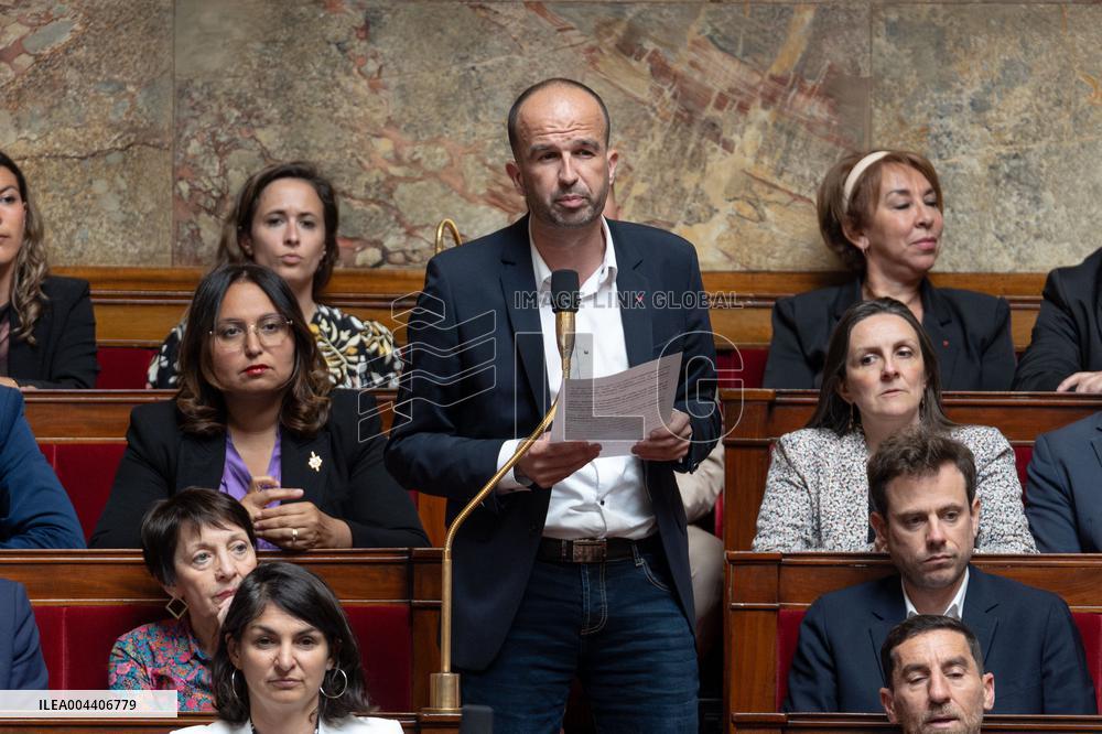 Questions to the government at the National Assembly - Paris AJ