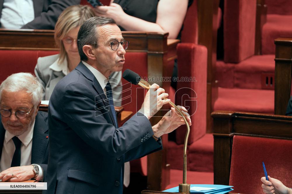 Questions to the government at the National Assembly - Paris AJ