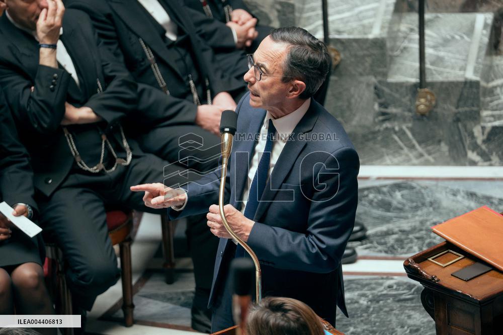 Questions to the government at the National Assembly - Paris AJ