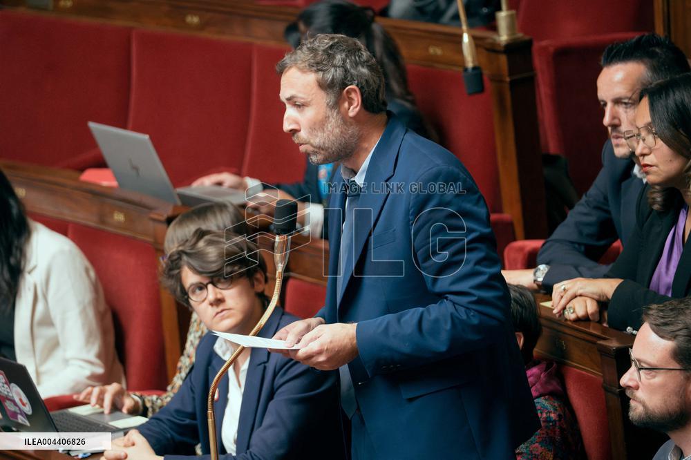 Questions to the government at the National Assembly - Paris AJ