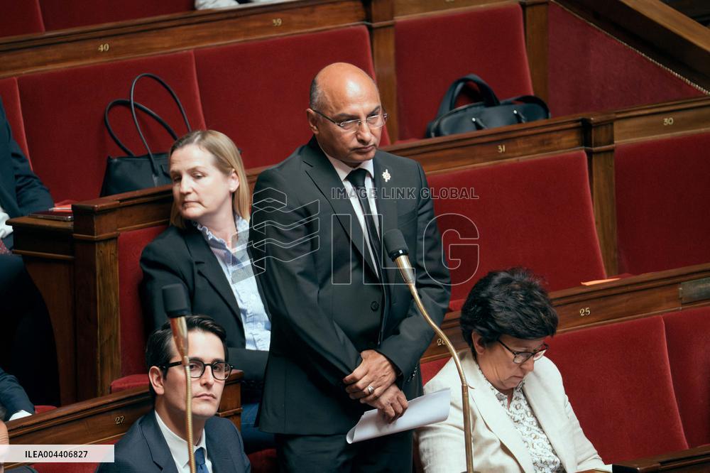 Questions to the government at the National Assembly - Paris AJ