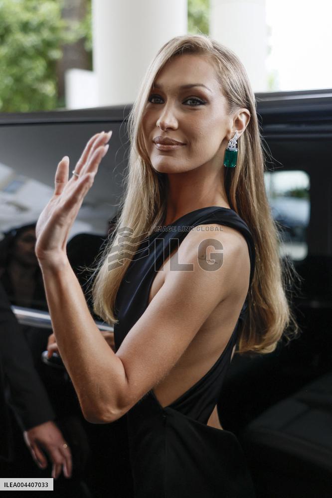 Bella Hadid is going out Hotel Martinez MP