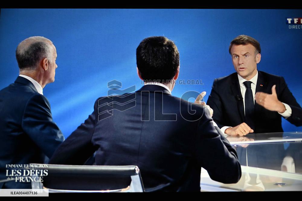 President Macron Speaks On French Television - Paris