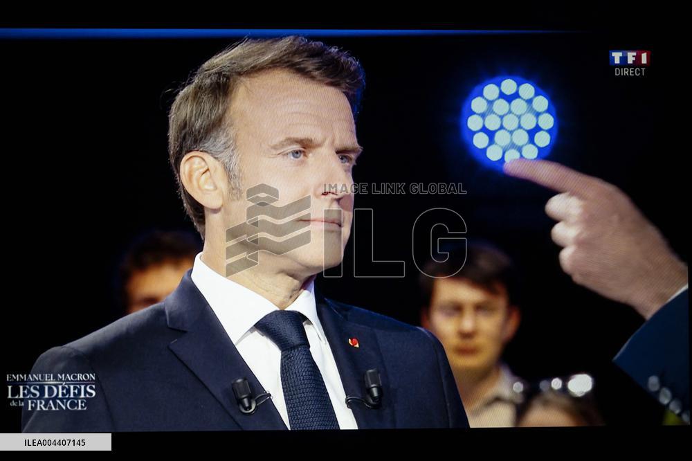 Emmanuel Macron interview - Paris EB