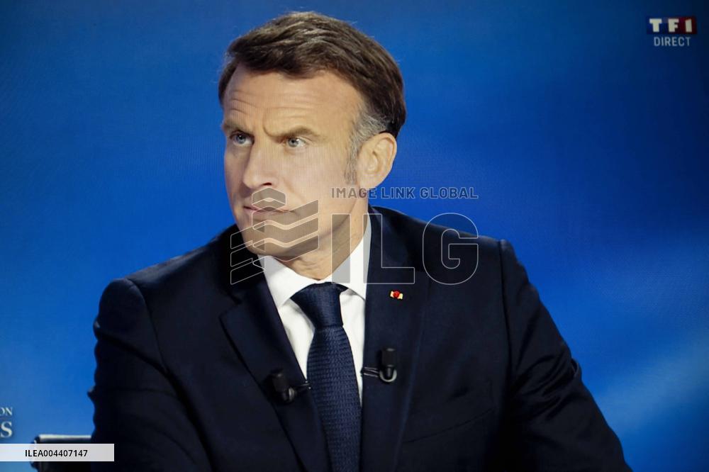 Emmanuel Macron interview - Paris EB