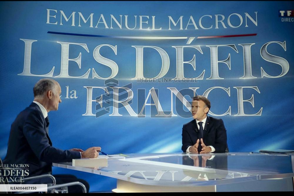 Emmanuel Macron interview - Paris EB