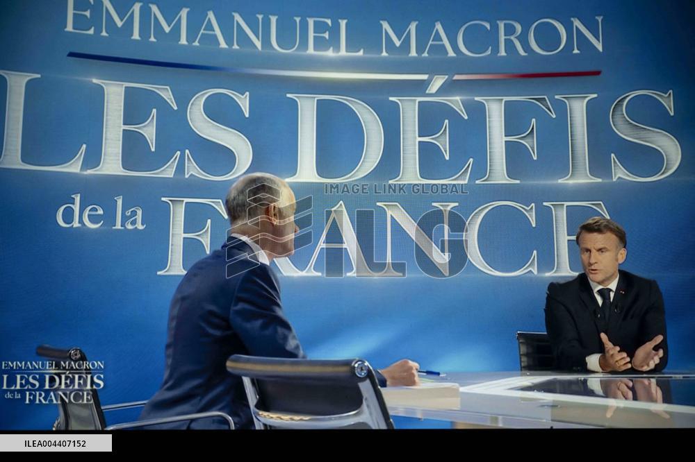 Emmanuel Macron interview - Paris EB